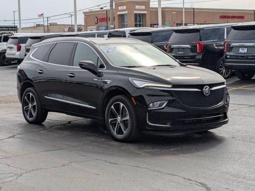 2022 Buick Enclave AWD Essence