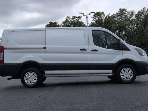 OXFORD WHITE 2025 Ford Transit-250 Base