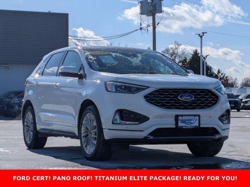 2022 Ford Edge Titanium