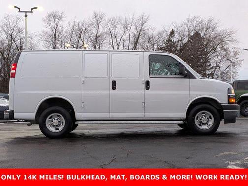 2024 Chevrolet Express 2500 RWD 2500 Regular Wheelbase WT