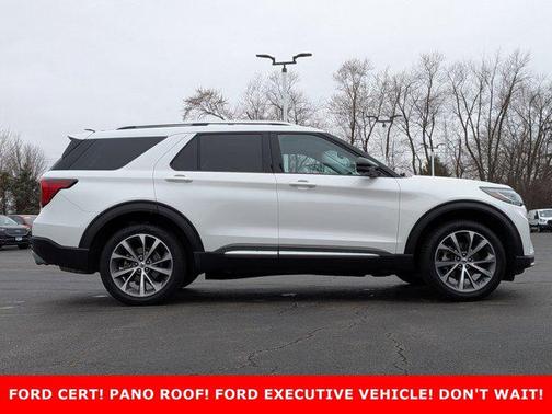 2025 Ford Explorer Platinum