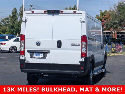 2023 RAM ProMaster 2500 Base