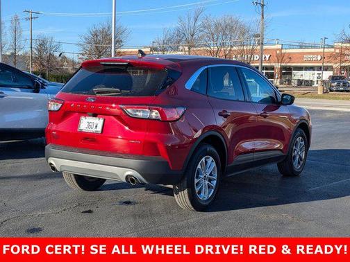 2022 Ford Escape SE