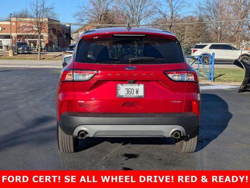2022 Ford Escape SE