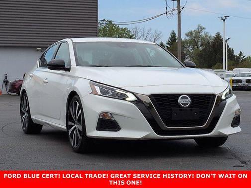Glacier White 2020 Nissan Altima SR FWD