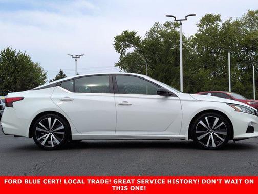 Glacier White 2020 Nissan Altima SR FWD