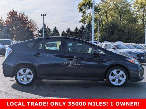 2015 Toyota Prius Five