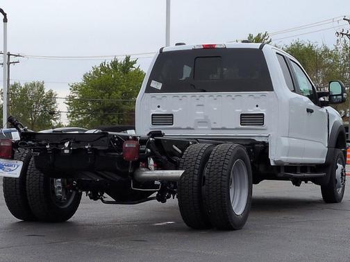 OXFORD WHITE 2026 Ford F-450 XL