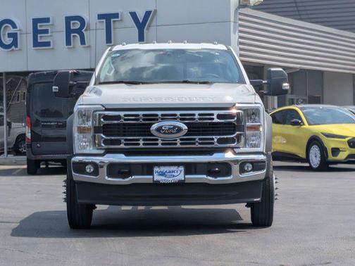 2025 Ford F-450 XL