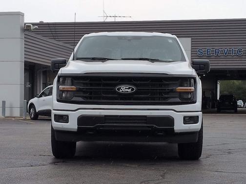 OXFORD WHITE 2026 Ford F-150 XLT
