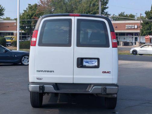 2023 GMC Savana 2500 Work Van