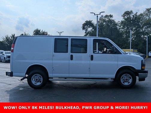 2023 GMC Savana 2500 Work Van