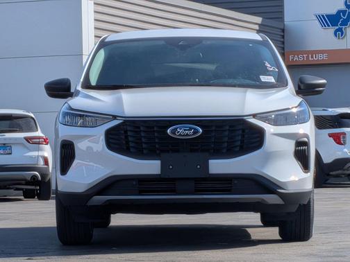 OXFORD WHITE 2026 Ford Escape Active