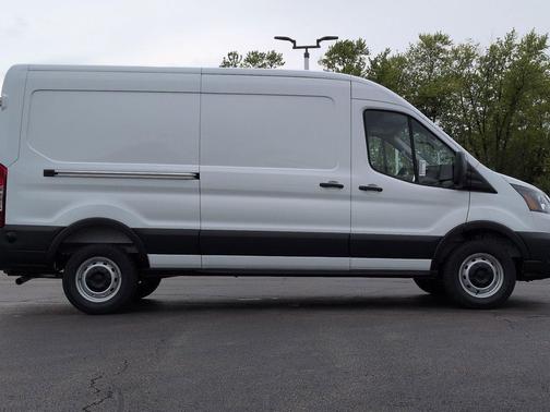 Oxford White 2026 Ford Transit-250 Base