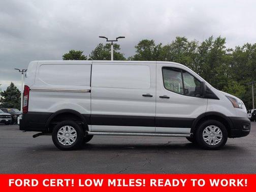 OXFORD WHITE 2025 Ford Transit-250 Base