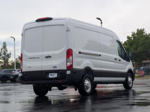 OXFORD WHITE 2026 Ford Transit-250 Base