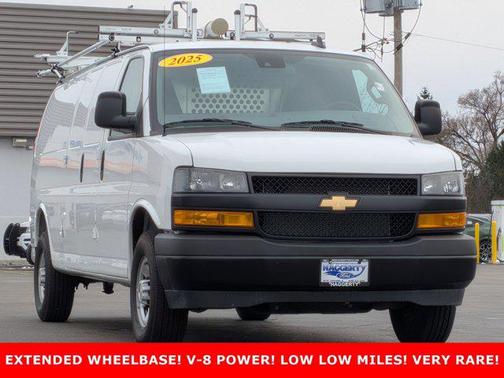 2025 Chevrolet Express 2500 RWD 2500 Extended Wheelbase WT