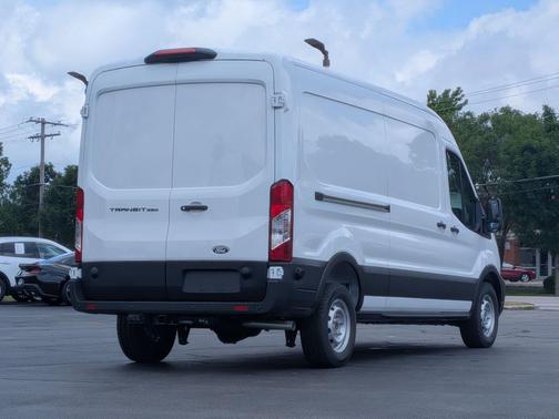 OXFORD WHITE 2026 Ford Transit-250 Base