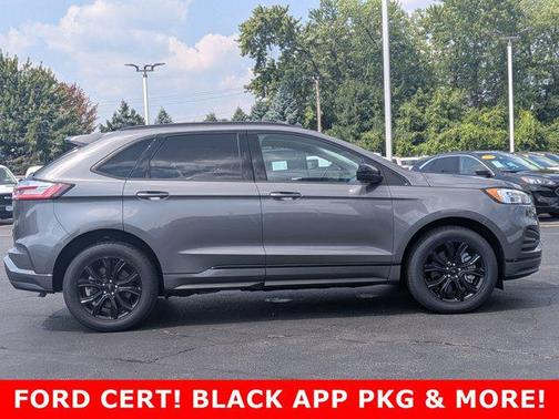 2024 Ford Edge SE