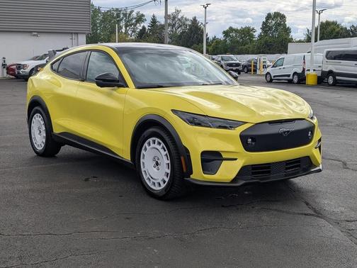 2025 Ford Mustang Mach-E GT