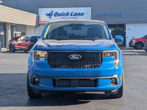 2025 Ford Maverick Lobo Standard