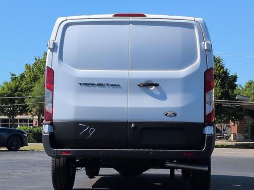 OXFORD WHITE 2026 Ford Transit-250 Base