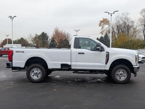 2025 Ford F-350 XL