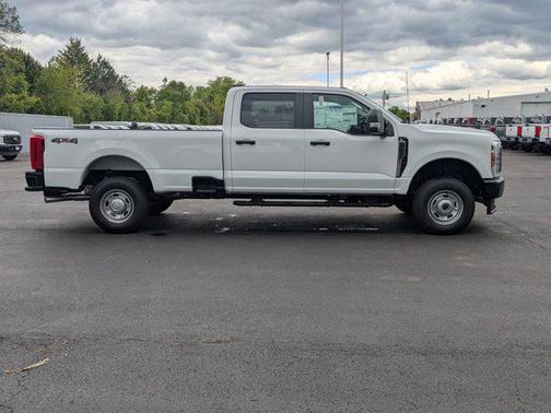 2025 Ford F-250 XL