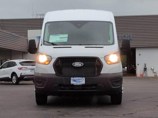 OXFORD WHITE 2026 Ford Transit-250 Base