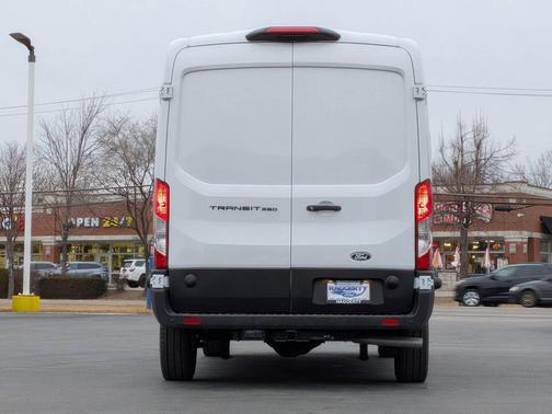 2026 Ford Transit-250 Base