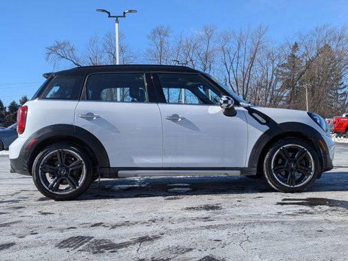 2015 MINI Countryman Cooper