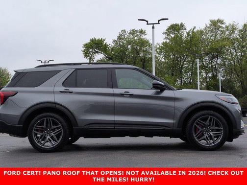 CARBONIZED GRAY METALLIC 2025 Ford Explorer ST