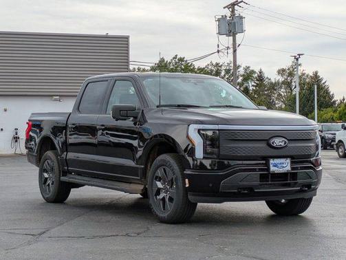 2025 Ford F-150 Lightning Flash