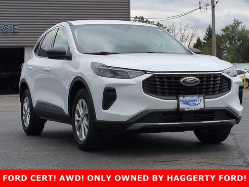 OXFORD WHITE 2023 Ford Escape Active
