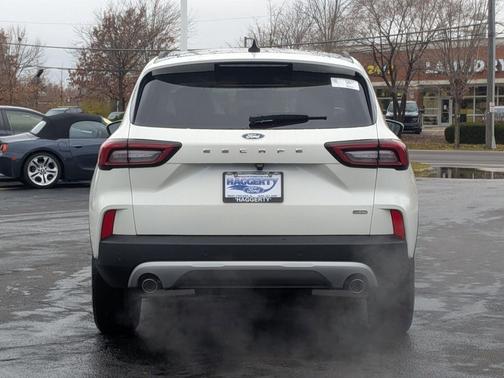 2026 Ford Escape PHEV Base