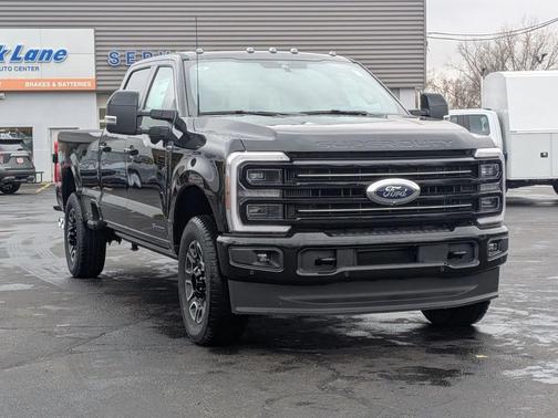 2026 Ford F-350 Platinum