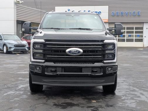2026 Ford F-350 Platinum