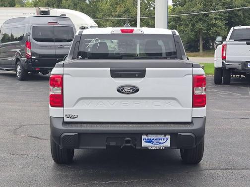Oxford White 2026 Ford Maverick XLT
