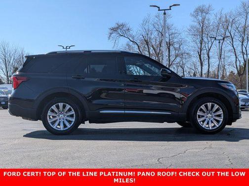 2025 Ford Explorer Platinum