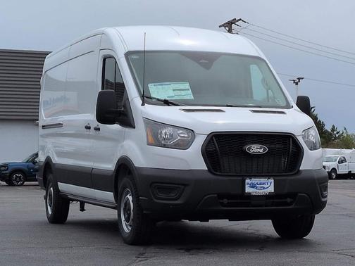 Oxford White 2026 Ford Transit-250 Base