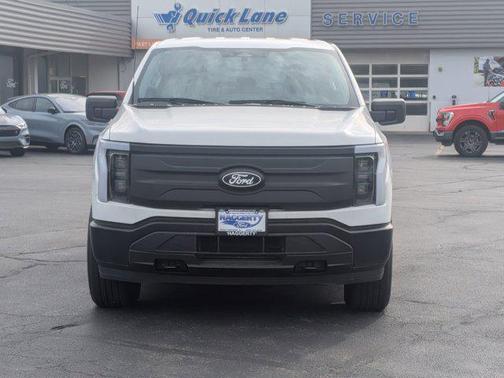 2025 Ford F-150 Lightning Pro