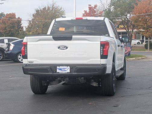 2025 Ford F-150 Lightning Pro
