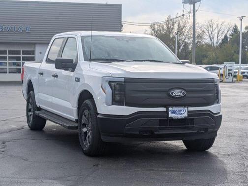 2025 Ford F-150 Lightning Pro