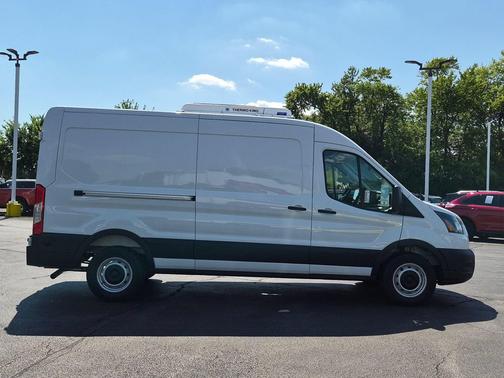 OXFORD WHITE 2026 Ford Transit-250 Base