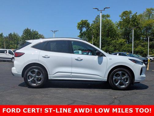 2023 Ford Escape ST-Line