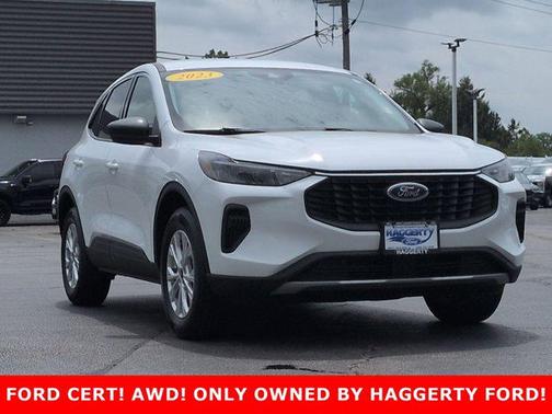 OXFORD WHITE 2023 Ford Escape Active