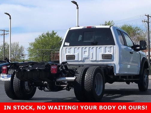OXFORD WHITE 2026 Ford F-450 XL