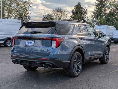 2025 Ford Explorer ST
