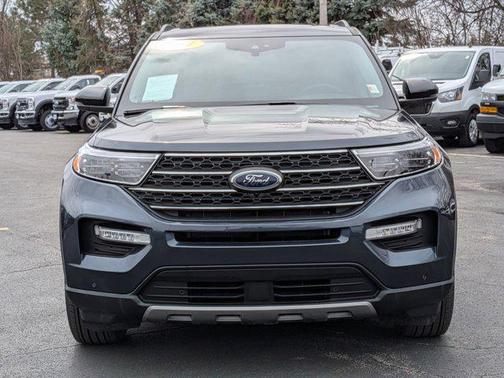 STONE BLUE METALLIC 2024 Ford Explorer XLT