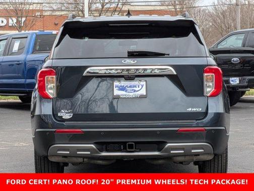 STONE BLUE METALLIC 2024 Ford Explorer XLT